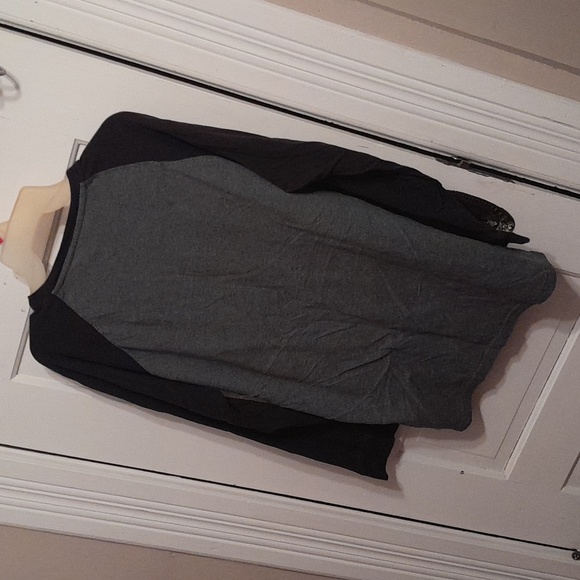 🎉 S I X / $10 🎉 - Picture 6 of 6